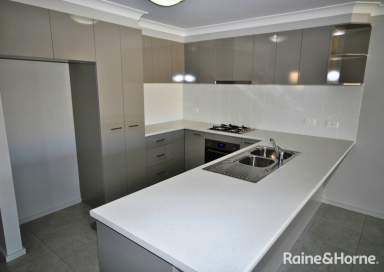Duplex/Semi-detached For Lease - NSW - Worrigee - 2540 - Fresh, Modern & Ready to Enjoy (Image 2)