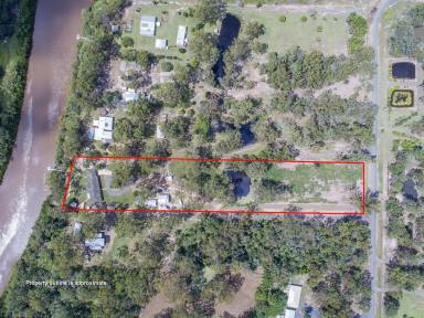 Lifestyle For Sale - QLD - Howard - 4659 - THE RIVER FLOWS QUIETLY PAST  (Image 2)