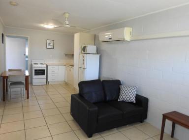 Unit For Lease - QLD - Sarina Beach - 4737 - FULLY FURNISHED - WATER & YARD MAINTENANCE INCLUDED  (Image 2)