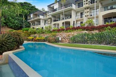 Unit For Lease - QLD - Belgian Gardens - 4810 - What a View...  (Image 2)