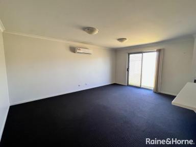 House For Lease - NSW - Worrigee - 2540 - Modern Comfort and Low-Maintenance Living  (Image 2)
