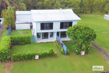 House For Sale - QLD - Tully Heads - 4854 - Investors Alert, 2 Beachfront Units on 1 Title  (Image 2)