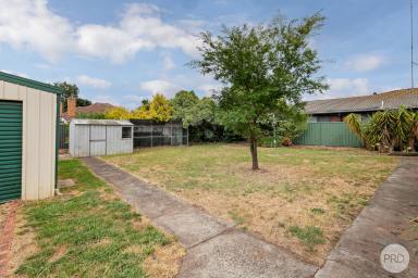 House Leased - VIC - Delacombe - 3356 - NEAT 3 BEDROOM HOME IN DELACOMBE  (Image 2)