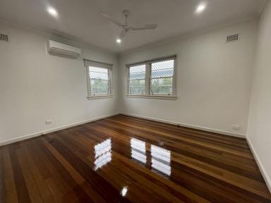 House Leased - NSW - Grafton - 2460 - LOW SET GEM WITH NEW BATHROOM!  (Image 2)