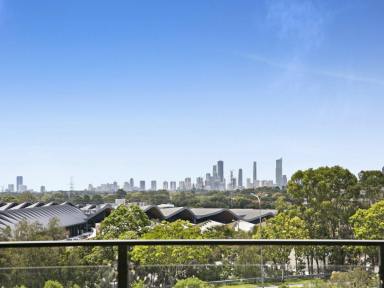 Apartment For Sale - QLD - Robina - 4226 - Stunning apartment with sensational views!  (Image 2)
