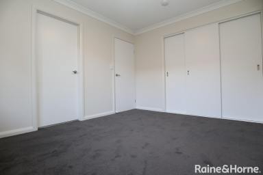 Unit Leased - NSW - Ashmont - 2650 - COSY AND MODERN UNIT  (Image 2)