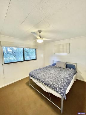 House Leased - QLD - Kingaroy - 4610 - 4 Bedroom Home Plus Self Contained Attached Granny Flat  (Image 2)