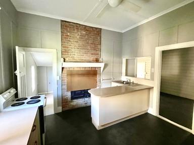 House Leased - NSW - Quirindi - 2343 - RENOVATED & READY TO GO  (Image 2)