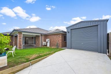 House For Sale - VIC - Yarragon - 3823 - Well Designed with Large Shed- Inner Yarragon  (Image 2)