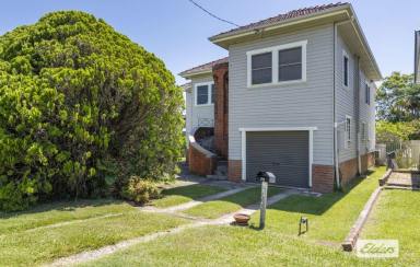 House Leased - NSW - Grafton - 2460 - Home On Clarence Street  (Image 2)