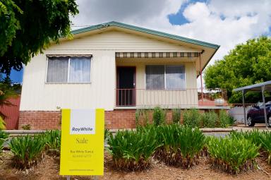 House Sold - NSW - Batlow - 2730 - Mountain Views!  (Image 2)