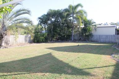 House For Sale - QLD - Bowen - 4805 - Escape to your own Beach-side Paradise  (Image 2)