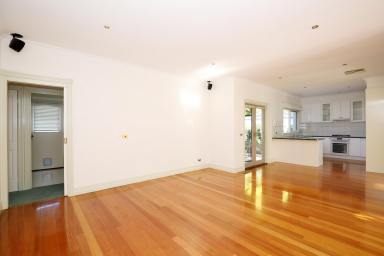 Unit For Lease - VIC - Berwick - 3806 - Immaculate Three Bedroom Home  (Image 2)