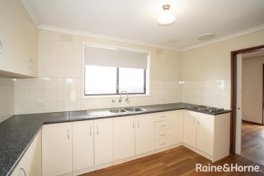 House Leased - NSW - Kooringal - 2650 - RIGHT AT HOME KOORINGAL  (Image 2)