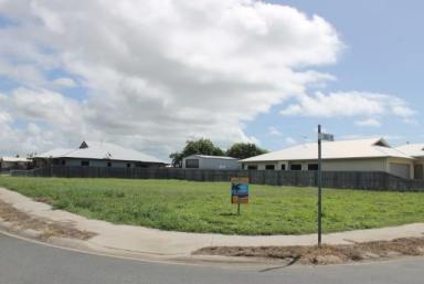 Residential Block For Sale - QLD - Bowen - 4805 - CORNER BLOCK WITH DA FOR 4 MULTIPLE DWELLING UNITS  (Image 2)