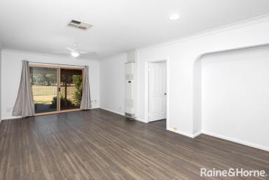 Unit For Lease - NSW - Kooringal - 2650 - Large Two Bedroom Villa - Spacious & Secure!  (Image 2)