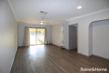 Unit For Lease - NSW - Kooringal - 2650 - Large Two Bedroom Villa - Spacious & Secure!  (Image 2)