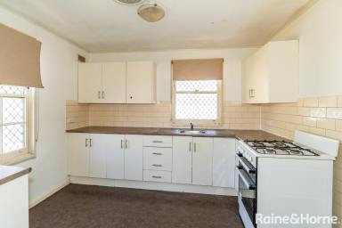 House For Lease - NSW - Tolland - 2650 - FAMILY SIZE - EASY ON THE BUDGET  (Image 2)