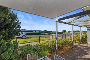Apartment For Sale - VIC - Apollo Bay - 3233 - TWO APARTMENTS, ONE TITLE - DOUBLE THE INCOME (Image 2)