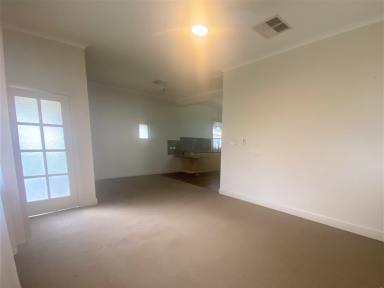 House For Lease - VIC - Kerang - 3579 - Right in the heart of town!  (Image 2)