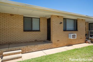 House Leased - NSW - Ashmont - 2650 - MODERN LOW COMFORT LIVING TWO BEDROOM UNIT  (Image 2)