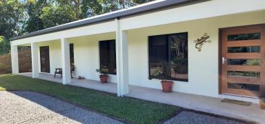 House Sold - QLD - Ellerbeck - 4816 - Dream 4b/r home in the tropics - designed and built with a sea change lifestyle in mind!  (Image 2)