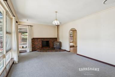 House For Lease - WA - Boya - 6056 - A Hills Hideaway  (Image 2)