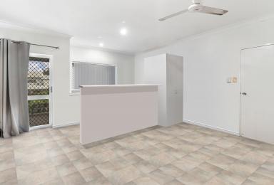 House Leased - QLD - Manoora - 4870 - 2 Bedroom Unit in 'Summertree' Unit Complex  (Image 2)