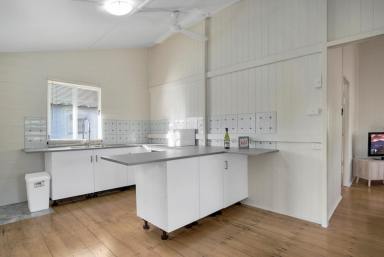 House For Sale - QLD - Ingham - 4850 - RENOVATED QUEENSLANDER ON 1,012 SQ.M. (OVER 1/4 ACRE) BLOCK!  (Image 2)