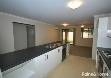 Duplex/Semi-detached For Lease - NSW - West Nowra - 2541 - Modern Family Living in Quiet Cul-De-Sac  (Image 2)