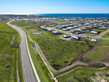 Residential Block For Sale - QLD - Bargara - 4670 - RARE & UNIQUE INVESTMENT OPPORTUNITY  (Image 2)