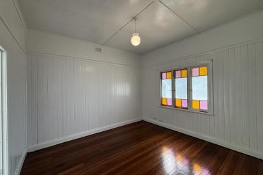 House Leased - NSW - South Grafton - 2460 - 3 Bedroom Home In South CBD  (Image 2)