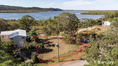 Residential Block For Sale - QLD - Russell Island - 4184 - Panoramic Water Views Towards Jumpinpin  (Image 2)