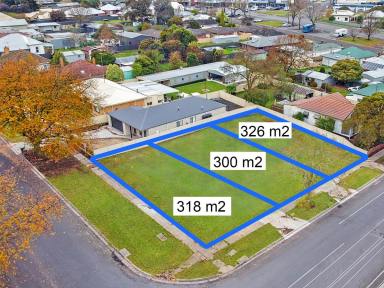 Residential Block Sold - VIC - Hamilton - 3300 - Superb Smart Block – Close to CBD  (Image 2)