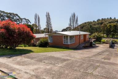 House For Sale - TAS - East Devonport - 7310 - Town and Country  (Image 2)