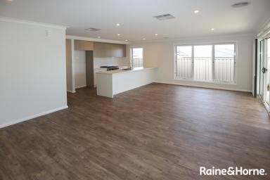 House Leased - NSW - Gobbagombalin - 2650 - GREAT GOBBAGOMBALIN  (Image 2)