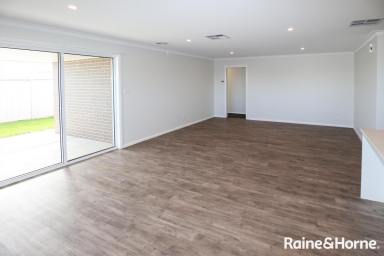 House Leased - NSW - Gobbagombalin - 2650 - GREAT GOBBAGOMBALIN  (Image 2)