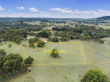 House For Sale - VIC - Warrenheip - 3352 - 2.413HA (5.96 Acres) Dress Circle Location To Build Your Future  (Image 2)