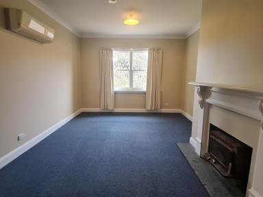 House For Lease - TAS - Westbury - 7303 - NEAT AND TIDY TWO BEDROOM  (Image 2)