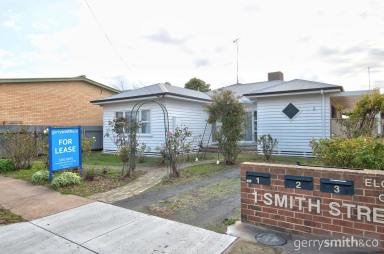 House For Lease - VIC - Horsham - 3400 - Centrally located townhouse  (Image 2)