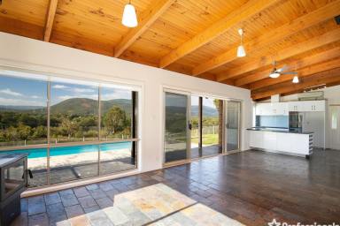House For Sale - VIC - Wesburn - 3799 - 360° VIEWS OF GOD'S COUNTRY  (Image 2)