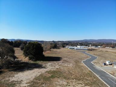 Residential Block For Sale - VIC - Beechworth - 3747 - A SUBDIVISION WITH SPACE - LOT 2  (Image 2)