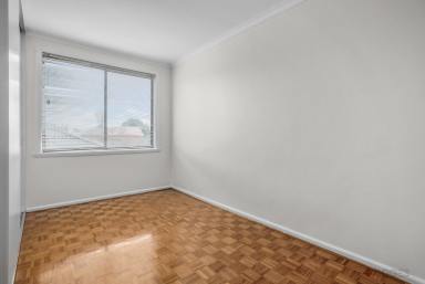 Unit For Lease - VIC - Mentone - 3194 - ONE BEDROOM | FRESHLY PAINTED | CONVENIENT LOCATION  (Image 2)