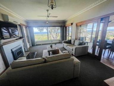 House For Lease - VIC - Lakes Entrance - 3909 - Phenomenal views  (Image 2)