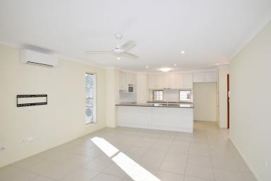 Townhouse Leased - QLD - South Gladstone - 4680 - :: TWO STOREY TOWNHOUSE - EXCELLENT LOCATION  (Image 2)