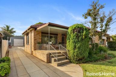 House Leased - NSW - Mount Austin - 2650 - Newly Renovated Home  (Image 2)