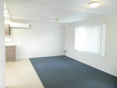Unit Leased - QLD - North Mackay - 4740 - 2 BEDROOM UNIT IN NORTH MACKAY  (Image 2)