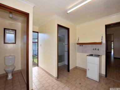 House For Sale - QLD - Tully - 4854 - FOUR BEDROOM HOME CLOSE TO TOWN  (Image 2)