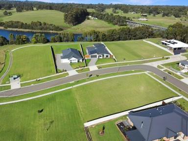 Residential Block For Sale - VIC - Nicholson - 3882 - ELEVATED WITH A LOVELY ASPECT, BUILD NOW  (Image 2)