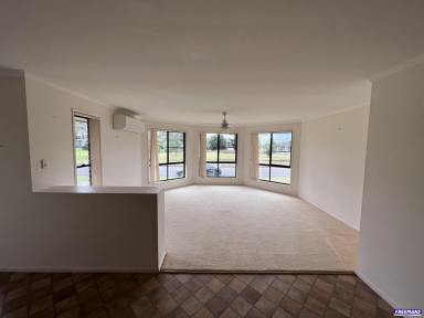House For Lease - QLD - Kingaroy - 4610 - Quality Home, Quality Location  (Image 2)